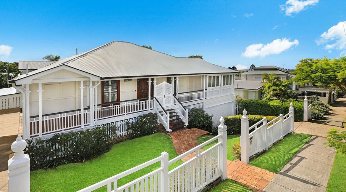 Villa-in-Coral-Gables